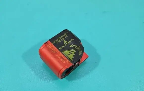 Volvo V50 Xenon bulb 1307329076 IMPRK1603103