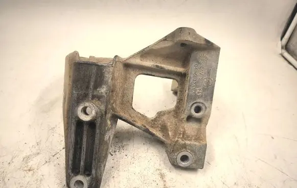 Generator/alternator bracket