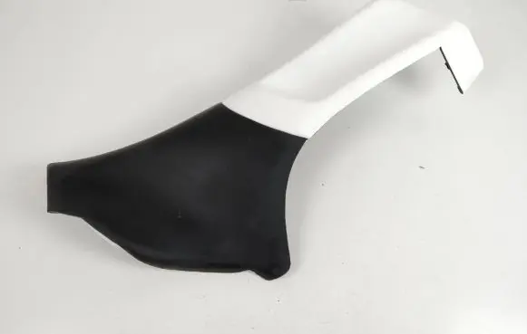 Tesla Model S (C) pillar trim 160651882D DR022279000003