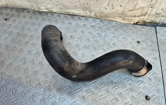 Mercedes-Benz S W221 Intercooler hose/pipe A2215282582