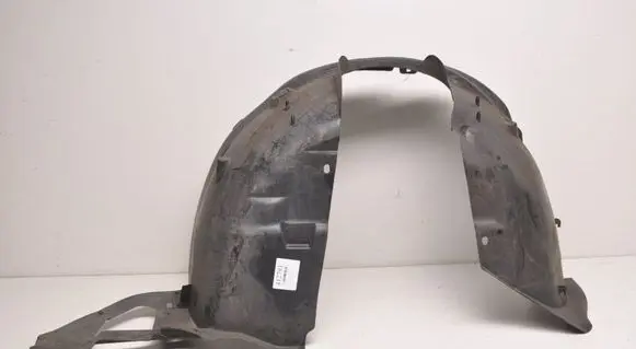 Peugeot 2008 I Front arch 967763908A