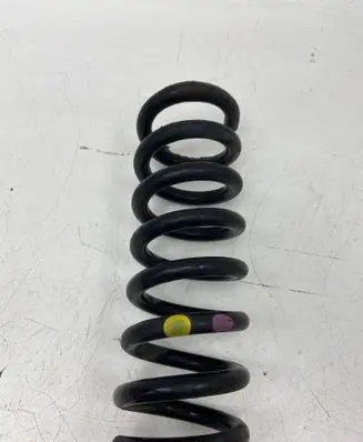 Mercedes-Benz C AMG W204 Rear coil spring