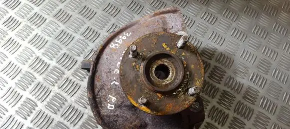 Mitsubishi Lancer Front wheel hub