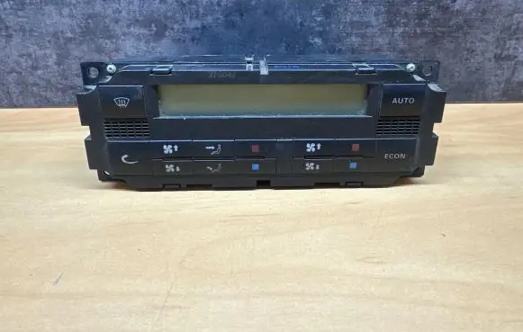 Volkswagen Golf IV Climate control unit 7M3907040E 5HB00796310