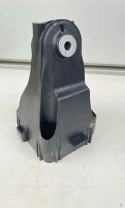 Mercedes-Benz E W238 Engine mounting bracket A2642200300