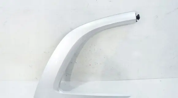 Citroen C4 II Picasso Rear side glass trim 96776507
