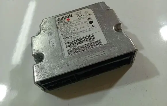 Renault Laguna III Airbag control unit/module 610901700