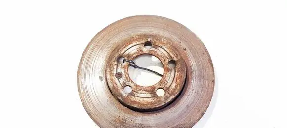 Volkswagen Polo IV 9N3 Front brake disc ventiliuojamas