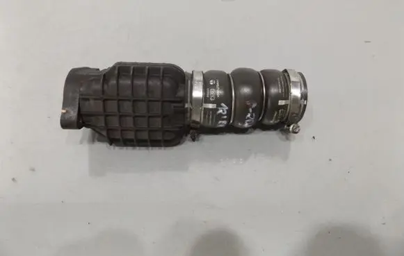 Peugeot 208 Intercooler hose/pipe