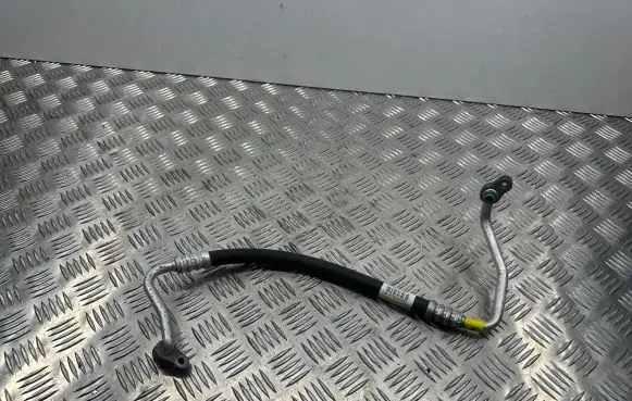 KIA Sportage Air conditioning (A/C) pipe/hose 97762D7800