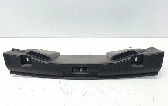 Ford Escape IV Trunk/boot sill cover protection LJ6BS404C08