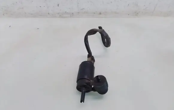 Nissan Micra Windscreen/windshield washer pump