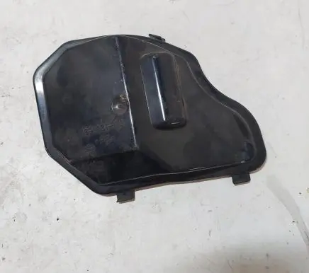 BMW 5 E60 E61 Headlight/headlamp dust cover 15933100