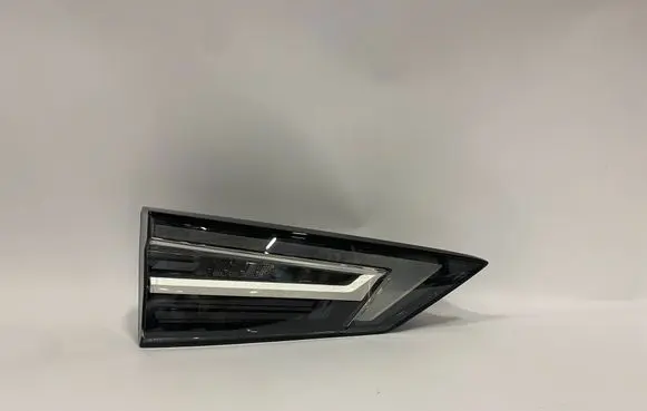 Nissan Qashqai J12 Tailgate rear/tail lights 26555HN22A