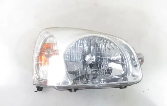 Hyundai Santa Fe Headlight/headlamp
