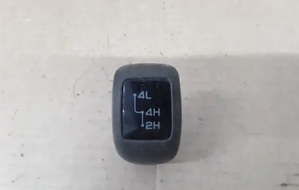 Mitsubishi Pajero Sport I Gear lever shifter trim leather/knob NOCODE