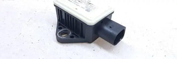Audi A6 S6 C6 4F ESP acceleration yaw rate sensor 8E0907637B 0265005618 BPV128331