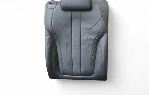 BMW X6 F16 Rear seat 