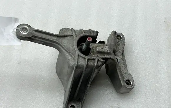 Hyundai Kona I Engine mount bracket 21860K4000