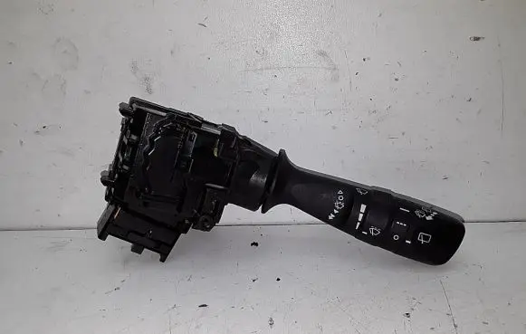 Toyota Auris E180 Wiper switch 17F857