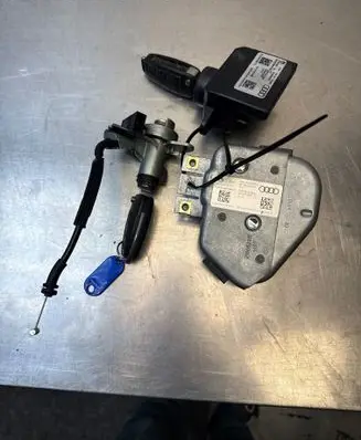 Audi A6 S6 C6 4F Steering wheel lock 4F0905852B 33530101 4F0910852