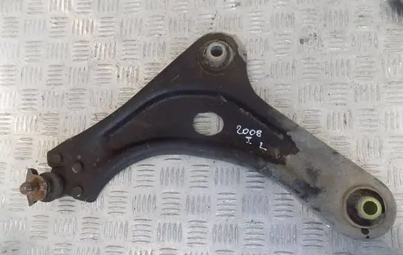 Peugeot 2008 I Front lower control arm/wishbone