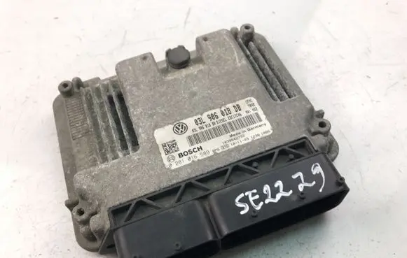 Skoda Yeti (5L) Engine control unit/module 03L906018DB