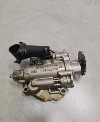 Seat Leon (5F) Oil pump 04E115109S 04E115151A