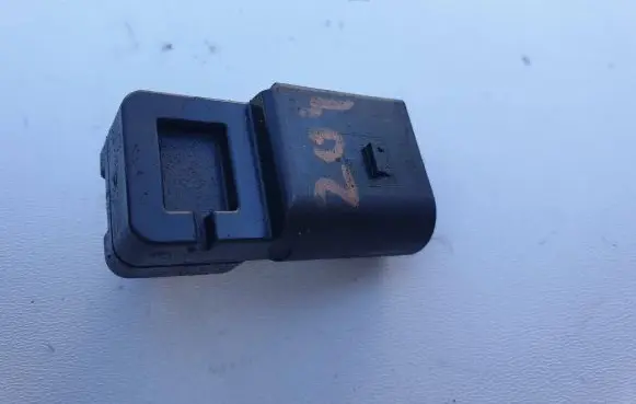 BMW 5 E60 E61 Air pressure sensor 7792280