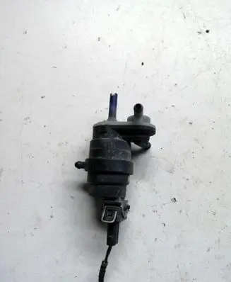 Opel Zafira B Windscreen/windshield washer pump