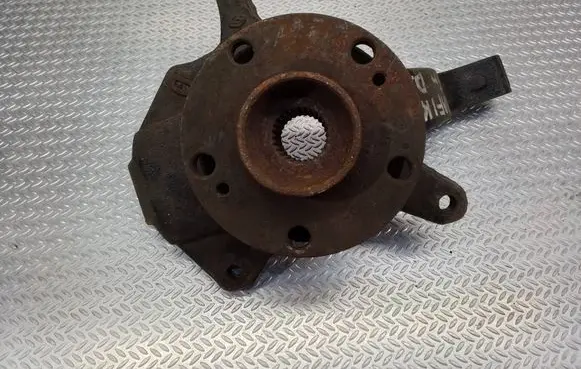 Renault Trafic II (X83) Front wheel hub spindle knuckle 