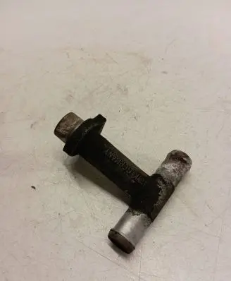 Volkswagen II LT Engine coolant pipe/hose 074121145B