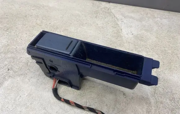 Audi A4 S4 B6 8E 8H Cigarette lighter front 8E0863284B