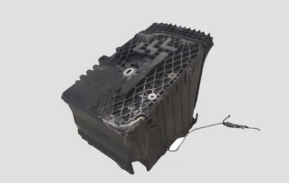 Volvo XC60 Battery tray 31265858