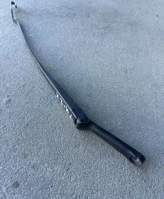 Volkswagen Transporter - Caravelle T4 Front wiper blade arm 701955410A