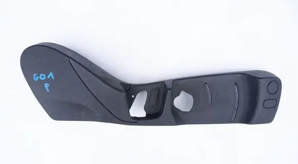 BMW X3 G01 Front door seat control surround trim 7415078