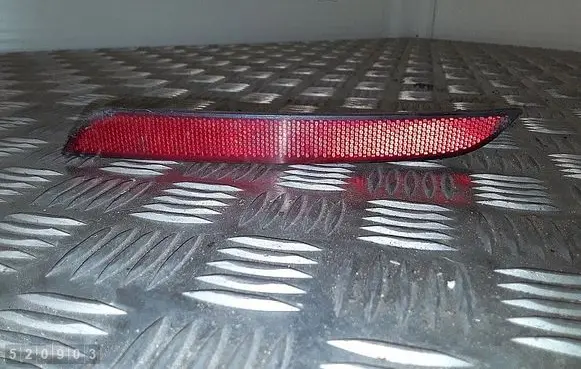 BMW 3 F30 F35 F31 Rear tail light reflector 7382234