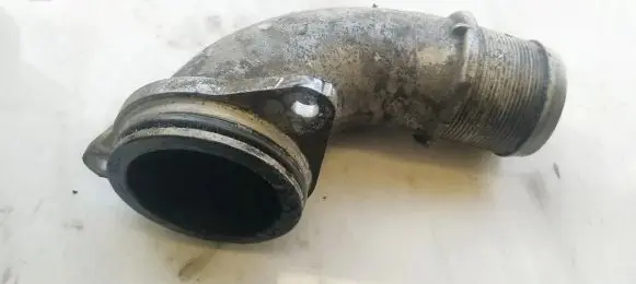 Opel Zafira B Air intake hose/pipe 366028306