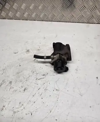 Nissan Terrano EGR valve
