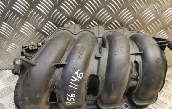 Mini One - Cooper Coupe R56 Intake manifold 7528172