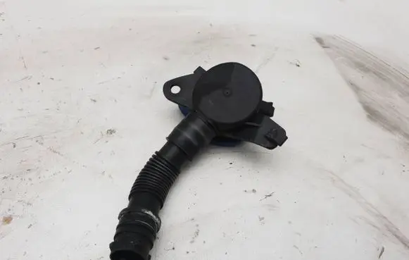 BMW 2 F22 F23 Window washer liquid tank fill tube 7241664 235576 010108