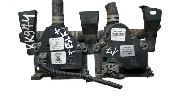 Tesla Model X Electric auxiliary coolant/water pump 12700133002 12700033001 210400131