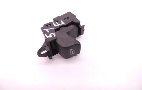 Volvo S80 Electric window control switch 30710892 D51