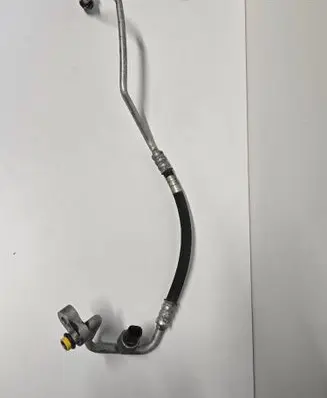 Air conditioning (A/C) pipe/hose
