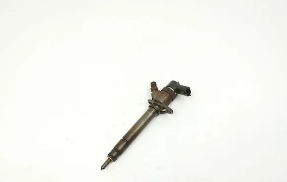 Fuel injector