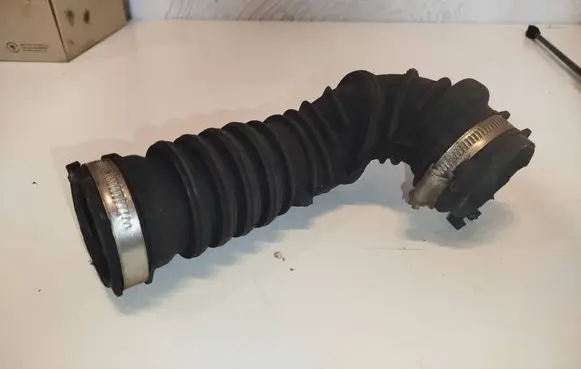 Renault Twingo III Air intake duct part 165785277R