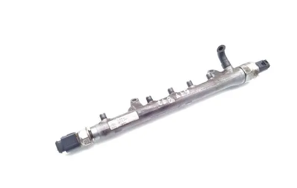 Audi A3 S3 A3 Sportback 8P Fuel main line pipe 03L130089B