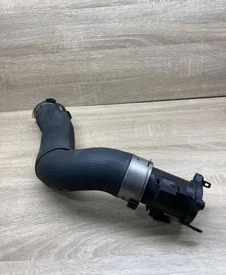 BMW 5 F10 F11 Mass air flow meter 8519492 4742748