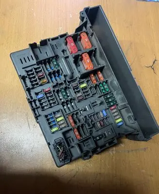 BMW X1 E84 Fuse module 9119446