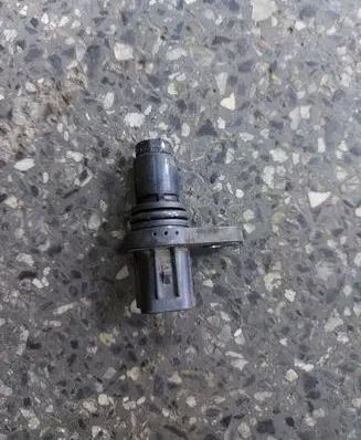 Mazda 3 II Crankshaft speed sensor 